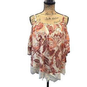 NWT Maurices Womens sz L Cold Shoulder Top Floral Lace Hem Boho Peasant Cowgirl